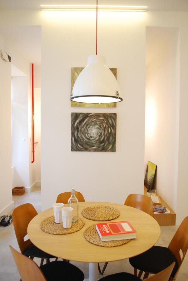 Stylish Studios Apartment In The City Center With Air Conditioning Budapest Exterior foto